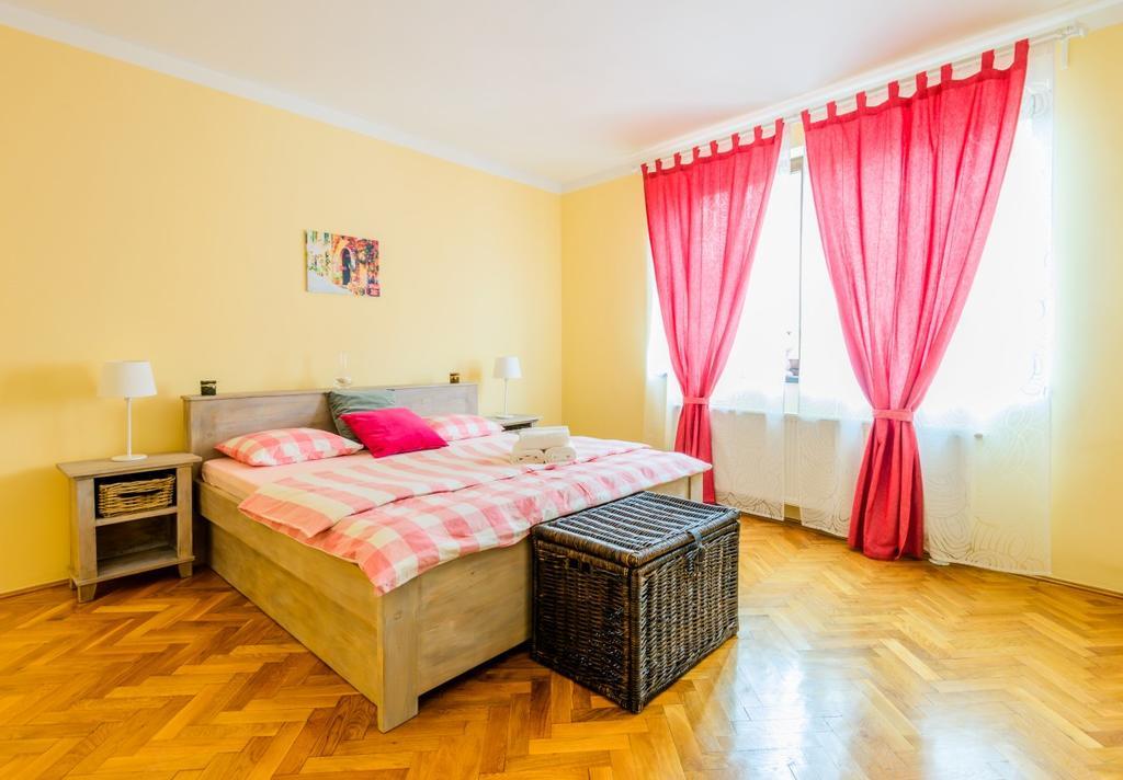 Meno Apartment Sibiu Exterior foto